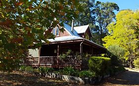 Redgum Hill Country Retreat